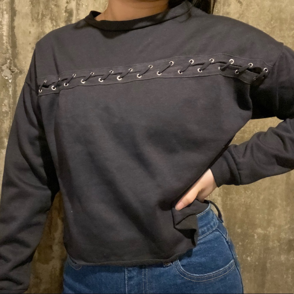 Cropped sweater